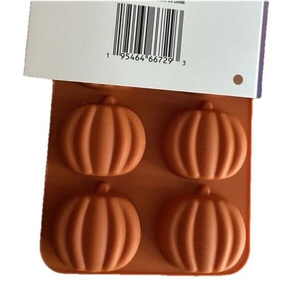 Orange Silicone Pumpkin 10 Mold Ice Cube Tray - Halloween - Craft Candy New - Picture 4 of 5